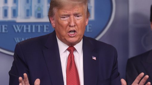 Canadá garante que vai lutar contra tarifas de Trump sobre aço, alumínio e automóveis