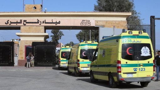 Médio Oriente: Crescente Vermelho pede investigação a ataques de Israel a ambulâncias