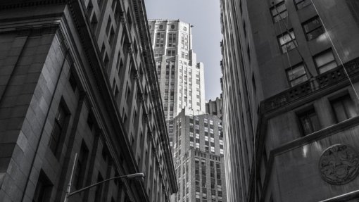 Wall Street conhece reviravolta espetacular com ganhos não vistos desde há muito