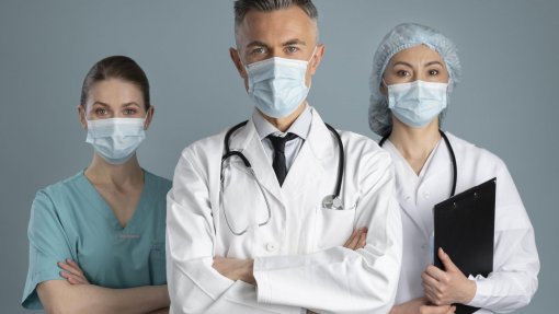 Utentes alertam para falta de médicos no Centro de Saúde de Algueirão-Mem Martins