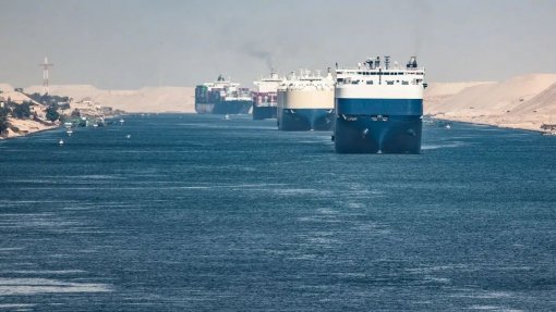 Egito declara mar Vermelho seguro e insta a circulação pelo Canal do Suez