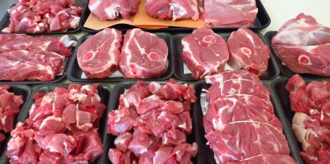 Reino Unido proíbe viajantes da UE de levarem produtos de carne para evitar febre aftosa