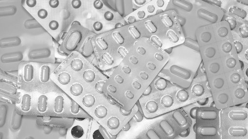 Infarmed diz que Portugal tem um polo da reserva europeia de medicamentos