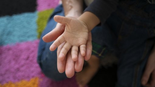 Legislativas: CDU diz que aumento da mortalidade infantil é sinal do país a andar para trás