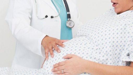 Observatório de Violência Obstétrica exige investimento urgente na saúde materno-infantil