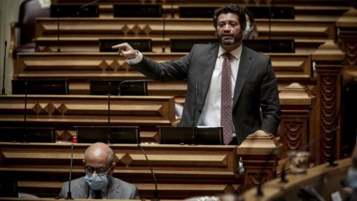 Legislativas: Ventura está &quot;perfeitamente estável&quot; e deve sair do hospital hoje - médico