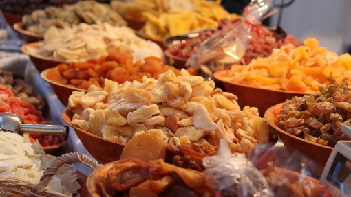 Pessoas em níveis elevados de insegurança alimentar aguda aumentam pelo 6.º ano - Relatório
