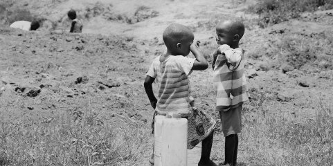 Fecundidade em Angola caiu e mulheres têm em média 4,8 filhos – INE