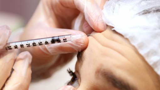 Entidade Reguladora da Saúde suspende atividade de centro de estética em Faro