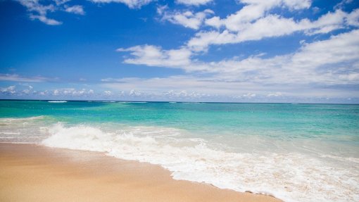 Vigilância das praias fora da época balnear será reforçada no próximo ano - Governo