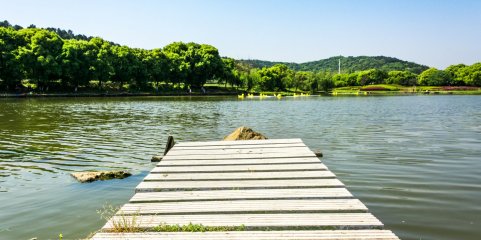 Banhos proibidos em praia fluvial de Braga após reações alérgicas de banhistas