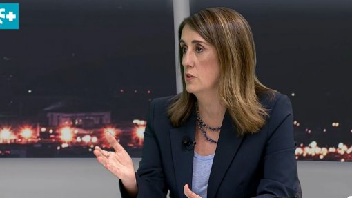 &quot;Cumprindo as regras, a produção adicional de cirurgias é legítima&quot;