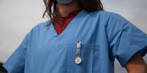 Reintegrar internato na carreira pode ajudar a fixar médicos no SNS - estudantes