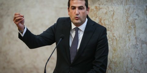 Hugo Soares diz que PS devia “corar de vergonha” sobre INEM e manifesta “confiança absoluta” na ministra