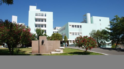 Autarquias debatem encerramento da urgência de obstetrícia no Hospital de Setúbal