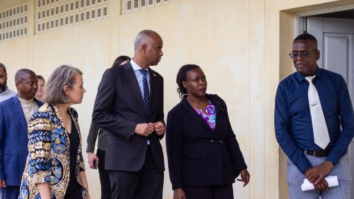 Canadá promete continuar a apoiar Moçambique na saúde e educação