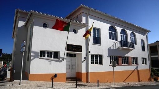 Câmara da Nazaré investiga hipótese de “sabotagem” em condutas após interdição de banhos