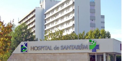 Mulher que teve parto na rua e recém-nascida estão bem e deverão ter alta hoje - Hospital