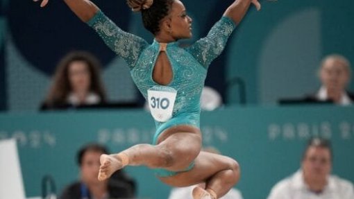 José Ferreirinha considera “natural” ginasta Rebeca Andrade deixar prova de solo