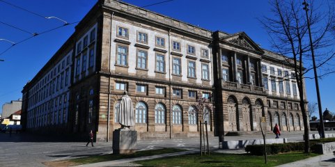 UPorto corrige diretor da FMUP sobre critérios de avaliação em 2019 e 2025