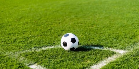 Associações unem-se a antigos futebolistas em jogo solidário em Lisboa