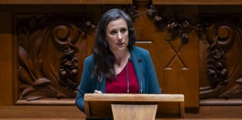 Livre atribui “Prémio Liberdade” com dinheiro do fim dos cortes da “troika” aos deputados