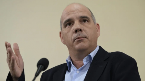 Raimundo acusa Governo de “profundo retrocesso” com urgência regional de obstetrícia em Setúbal