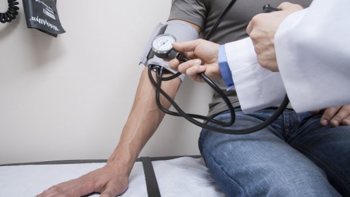 Quatro em cada 10 portugueses sofrem de hipertensão e metade não tem condição controlada – OMS