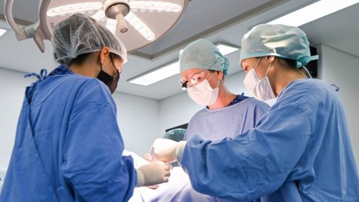 Técnica de mobilização nervosa reduz dor após cirurgia de cancro de cabeça e pescoço