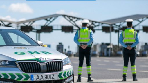 Mais de 23.700 infrações rodoviárias detetadas na campanha "Viajar sem Pressa"