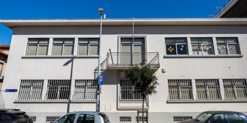 Câmara do Porto quer reconverter antiga escola primária em centro de saúde