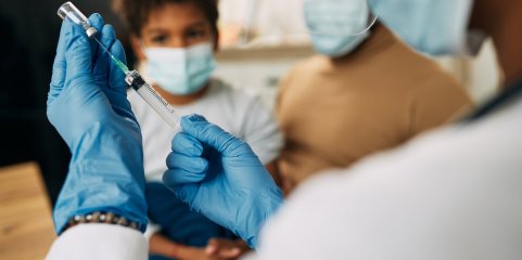 BEI e UE apoiam primeira vacinação contra cancro do colo do útero em Angola com 55 ME