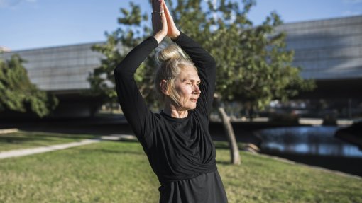 Aliança universitária sino-lusófona quer aplicar IA na “longevidade saudável”