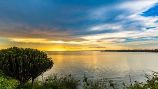 Macron anuncia 1,5 mil milhões de euros de ajuda internacional para região Grandes Lagos