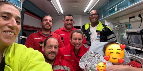 Bebé nasce no carro duas horas após mãe ter alta da maternidade de Coimbra