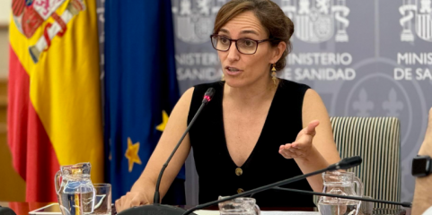 Direito ao aborto em Espanha não deve ser questionado - Ministra da Saúde