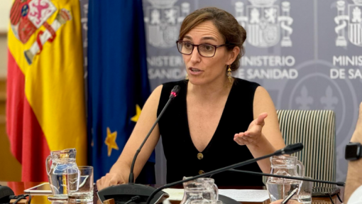 Direito ao aborto em Espanha não deve ser questionado - Ministra da Saúde