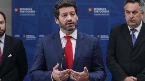 Presidenciais: Ventura desafia Mendes, Gouveia e Melo e Seguro para debate sobre saúde