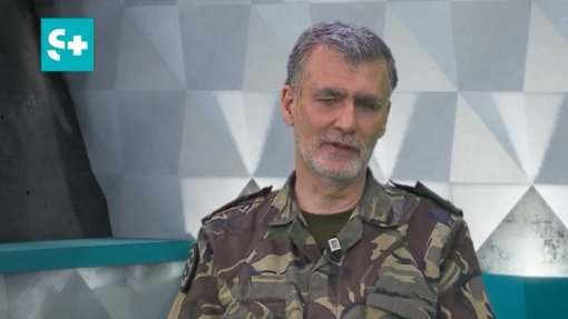 Gouveia e Melo critica quem aproveita situação na saúde para “cavalgar um problema”