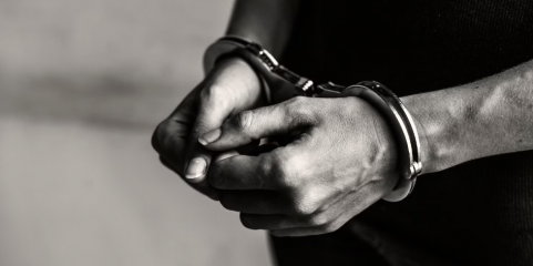 Condenado a 30 anos de prisão médico que matou mulher com injeções na Costa Rica