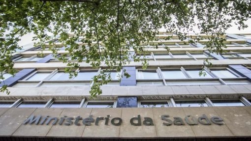 Ministério alerta para mensagens falsas a pedir pagamentos em nome do SNS