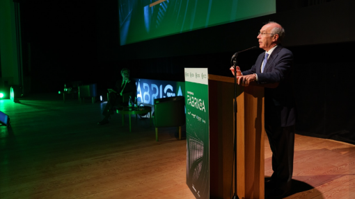 Presidenciais: Marques Mendes pede respostas à ministra sobre nascimentos fora das maternidades