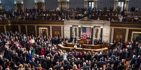 Câmara de Representantes dos EUA prepara-se para obrigar governo a publicar caso Epstein