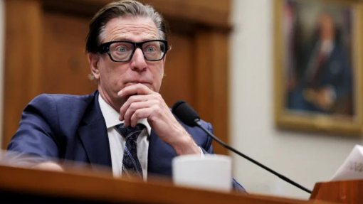 Diretor da agência de gestão de emergências dos EUA deixa cargo após 6 meses