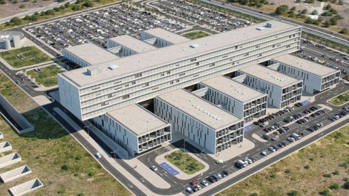 Projeto do novo hospital em Évora com derrapagem orçamental de 58% - ministra