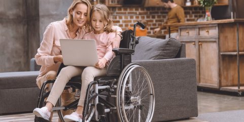 PSD e CDS sobem subsídio para assistência a filhos com deficiência ou doença crónica