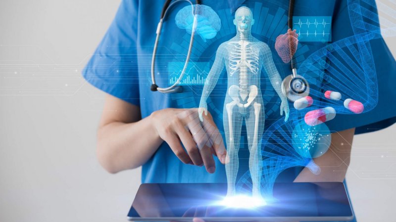 Falta autonomia na investigação clínica e competências digitais nos cursos de medicina