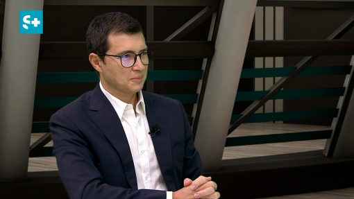 Administradores hospitalares dizem que modelo melhorou mas faltam “coisas básicas” nas ULS