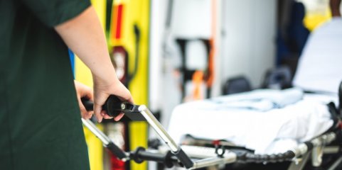 Sindicato denuncia atrasos na saída de ambulâncias, alguns superiores a uma hora