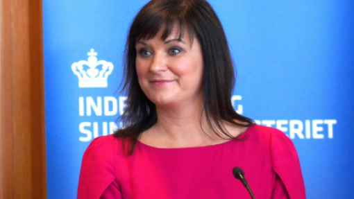 Dinamarca compensa mulheres e raparigas da Gronelândia obrigadas a usar contraceção